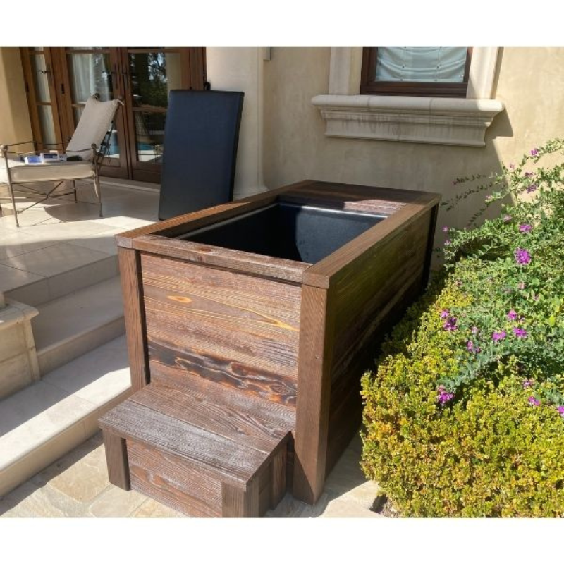 Kooru 1-Person Redwood Cold Plunge Tub | Chiller + Ozone System