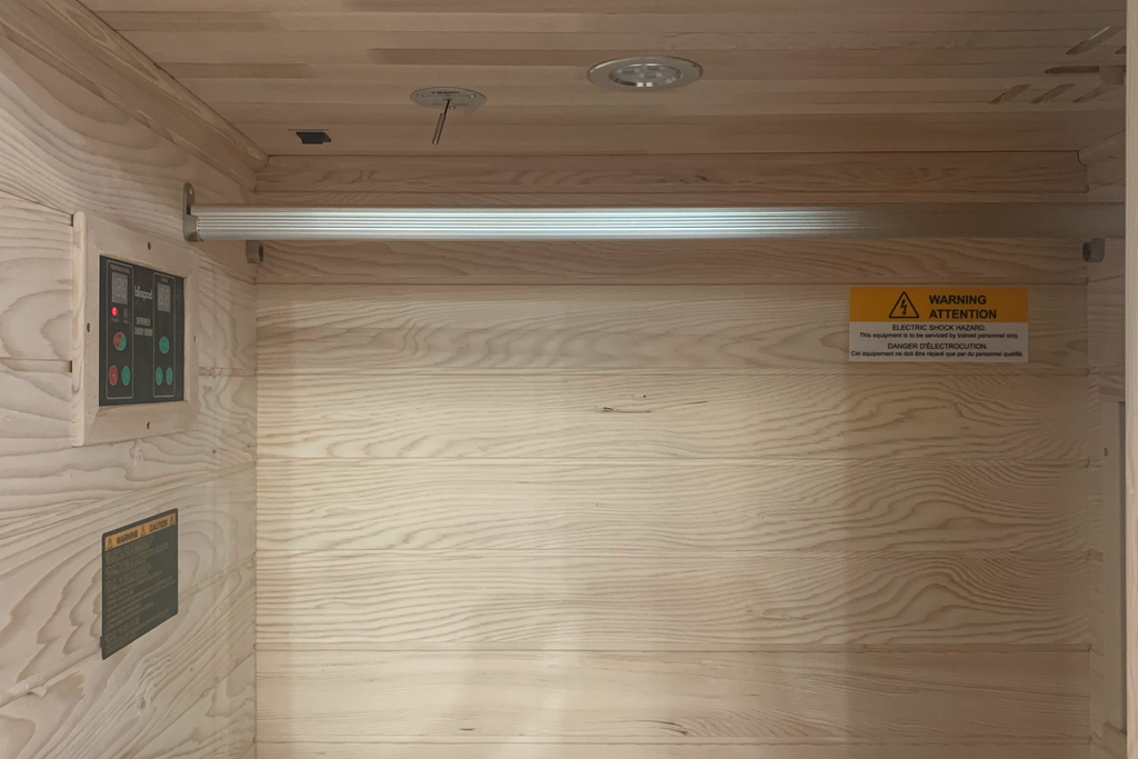 Blisspod Vienna 1-Person FAR Infrared Sauna | Canadian Hemlock, Very Low EMF, 140°F