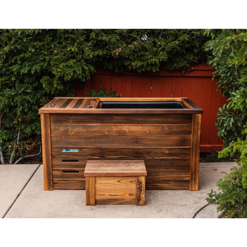Kooru 1-Person Redwood Cold Plunge Tub | Chiller + Ozone System