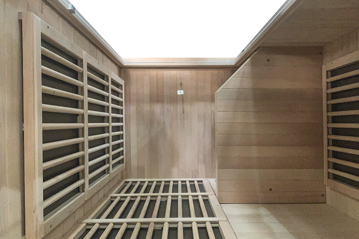 Blisspod Vienna 1-Person FAR Infrared Sauna | Canadian Hemlock, Very Low EMF, 140°F