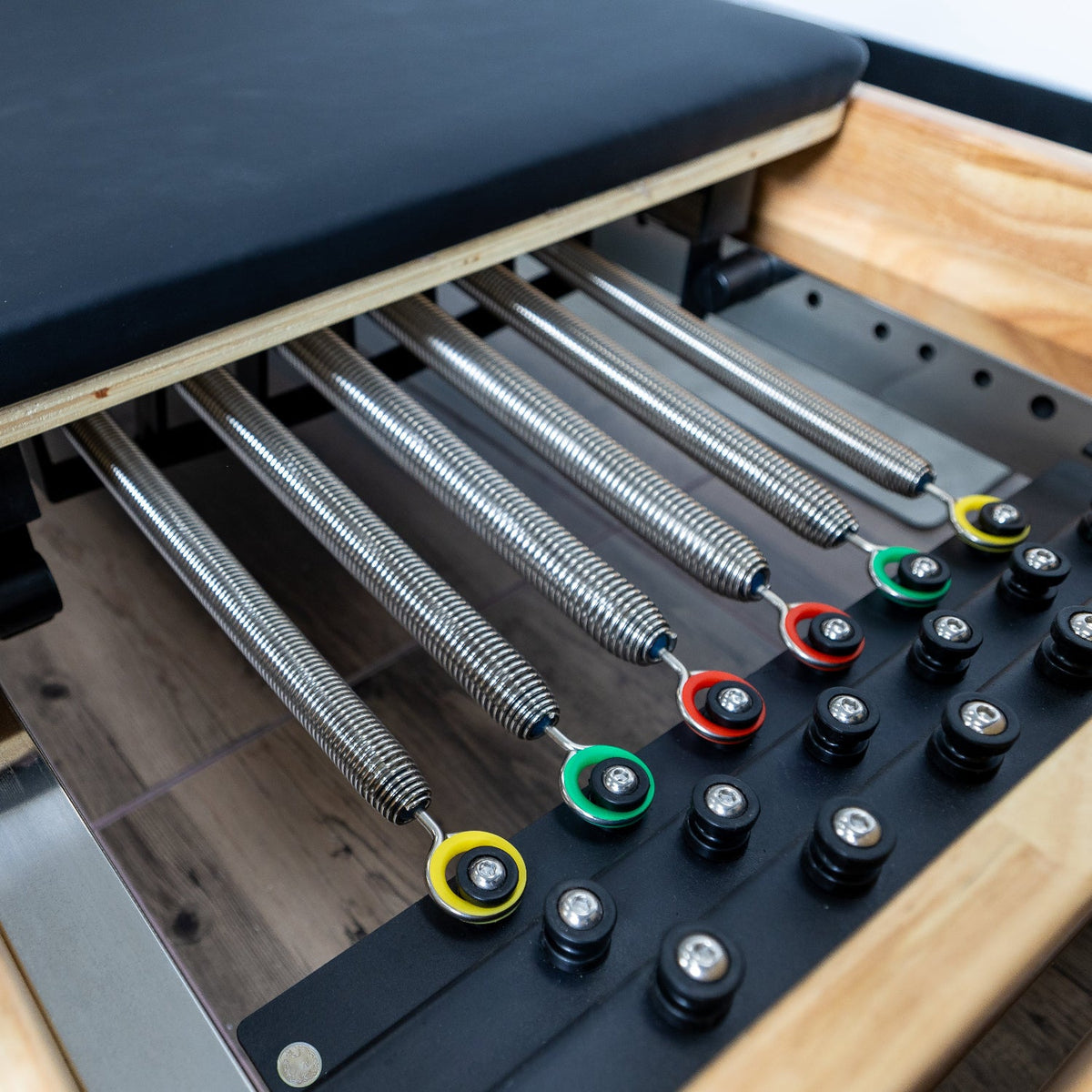 Nano Pro Max Oak Wood Studio Pilates Reformer | 27" Wide, 6-Spring System – RE01