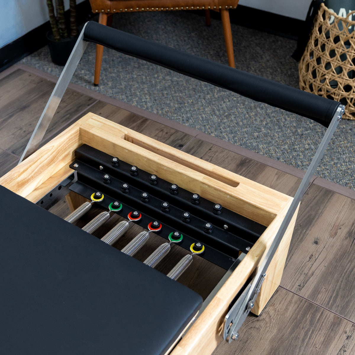 Nano Pro Max Oak Wood Studio Pilates Reformer | 27" Wide, 6-Spring System – RE01