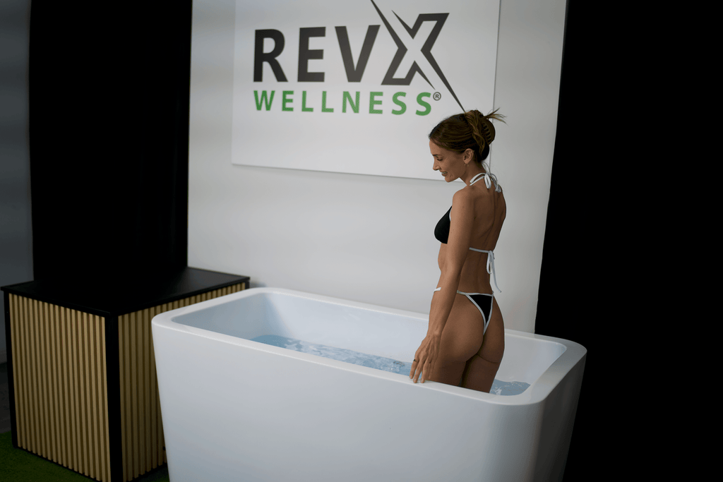 RevX Acrylic X Tub Cold Plunge with LUX Chiller & Filtration System