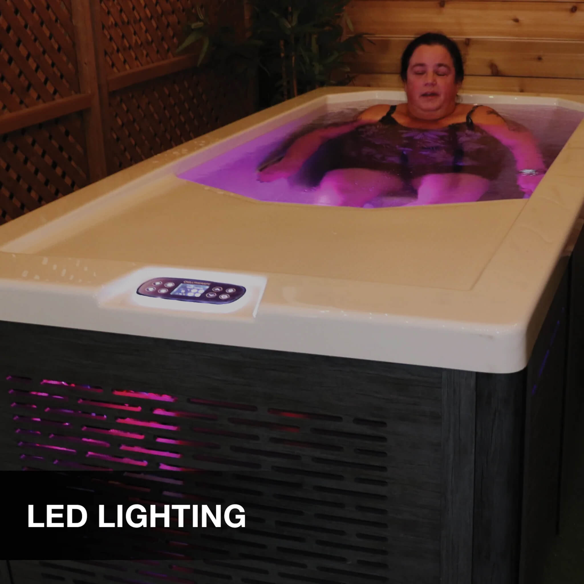CSC 1000 Premium Cold Plunge Spa Tub With Built-In Ozone And Multi-Coloured Exterior Lighting (SAK37605)